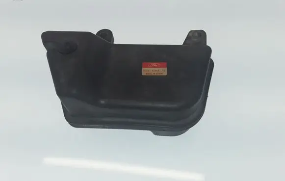 Vacuum air tank
