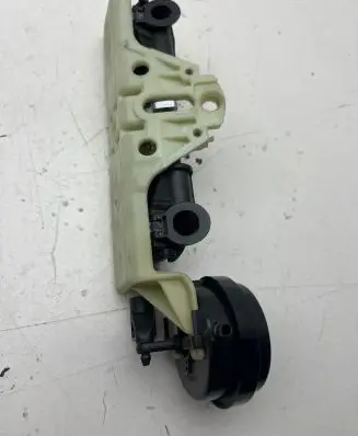 Mercedes-Benz S W221 Rear seat headrest 4010046A
