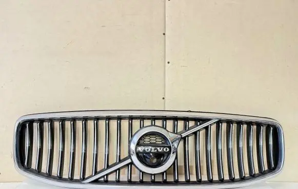 Volvo S90, V90 Front bumper upper radiator grill 31383895 31425858