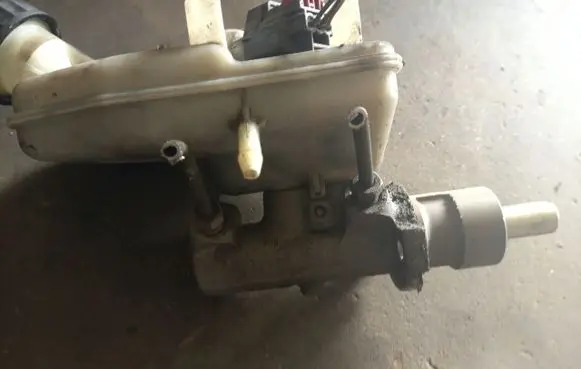 Ford Transit Master brake cylinder L481449221313