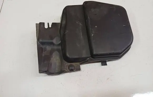 BMW X1 E84 Fuse box cover 6431692501811 64316925018-11