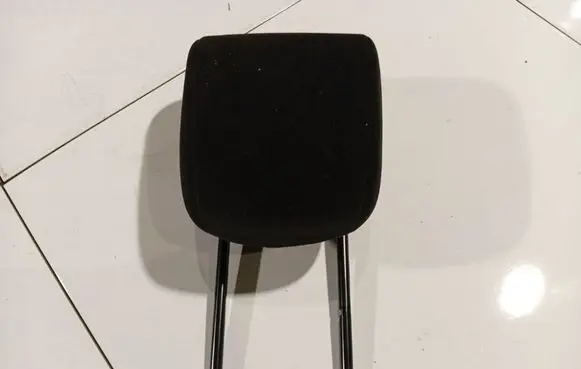 Citroen C4 Grand Picasso Front seat headrest