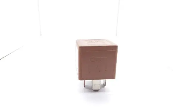 Jaguar XJ X308 Other relay LJA6703AA V23136B1X21