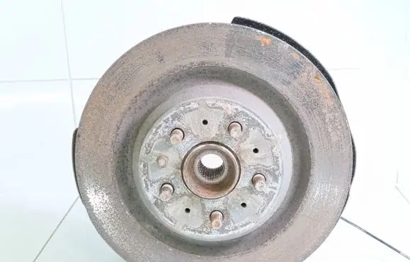 Tesla Model 3 Rear wheel hub spindle/knuckle 104441600F