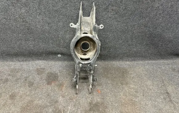 Chevrolet Camaro Rear upper control arm/wishbone 23282356