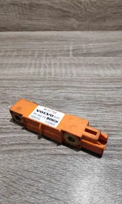 Volvo XC90 Airbag deployment crash/impact sensor 8651754 006255
