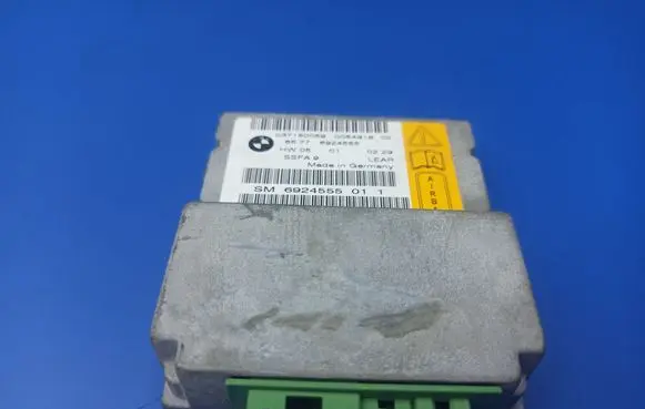 BMW 7 E65 E66 Airbag control unit/module 6924555 65776924555 037150059