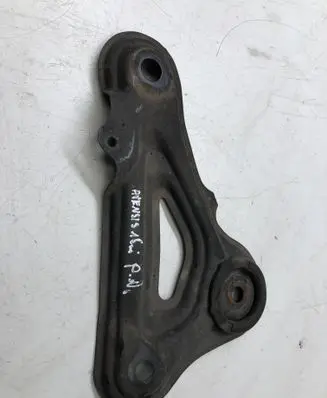Toyota Avensis T270 Other front suspension part 