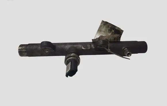 Renault Megane III Fuel main line pipe A2C27000234 5WS40440 H8200704217