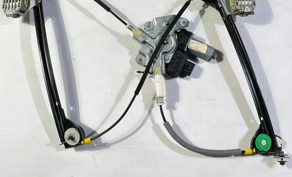 Ford Mustang V Front door window regulator with motor 6R336323200BA