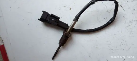 KIA Carens III Exhaust gas temperature sensor
