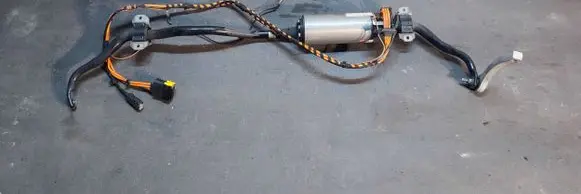 Bentley Bentayga Rear active stabilizer 4M0511023T 18W2022 F61537415