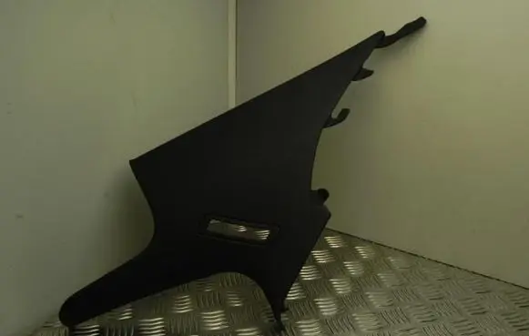 (C) pillar trim