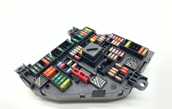 BMW 5 F10 F11 Fuse module 9264923 240612