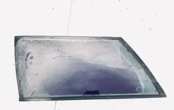 Volkswagen PASSAT B3 Rear side window
