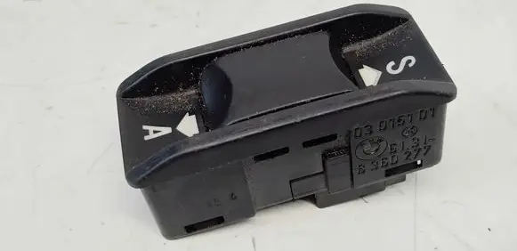BMW 7 E38 Sunroof switch 8360277