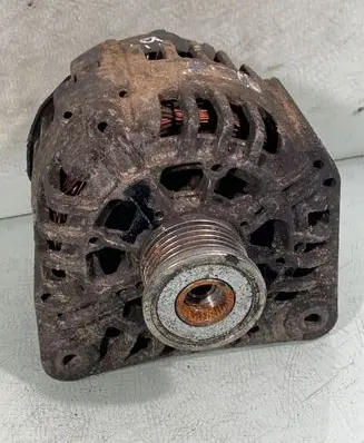 Renault Trafic II (X83) Generator/alternator