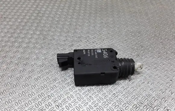 Opel Astra G Central locking motor 90460062