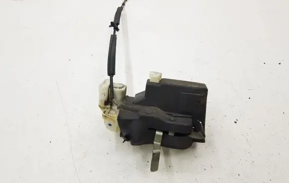 Maserati Quattroporte Rear door lock