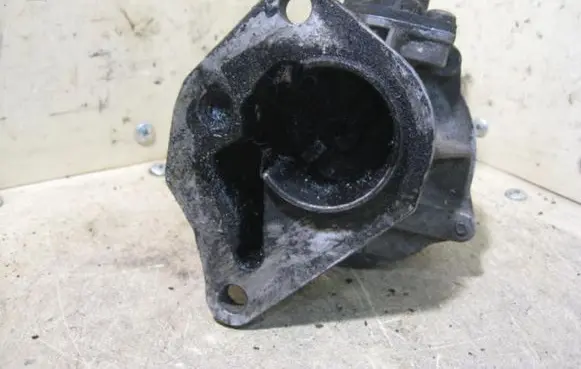 Renault Scenic I Vacuum pump 72238908F 19DCJ 03T2327017