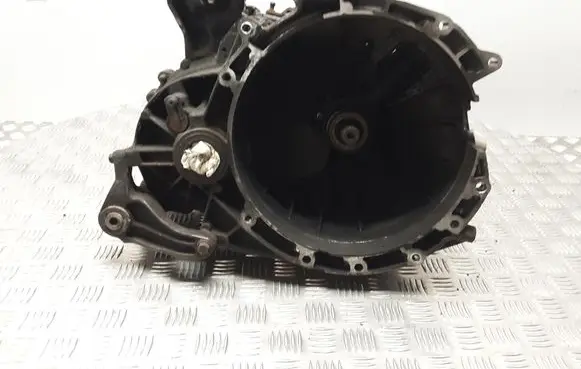 Ford C-MAX I Manual 5 speed gearbox IS7R7F096 N5LUA