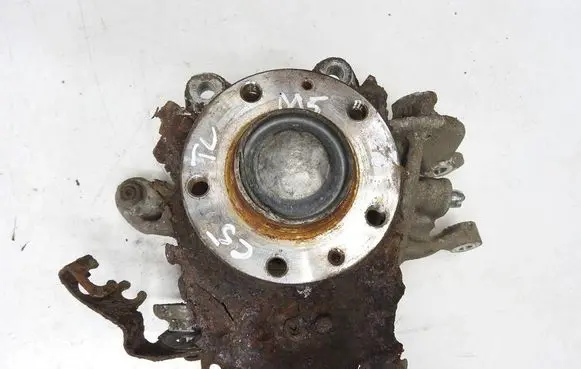 Citroen C5 Rear wheel hub