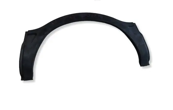 Iveco Daily 35.8 - 9 Rear arch trim 500326832