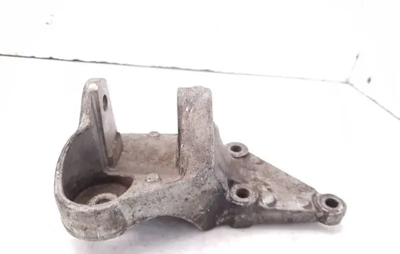 Fiat Ulysse Engine mounting bracket 1485602080