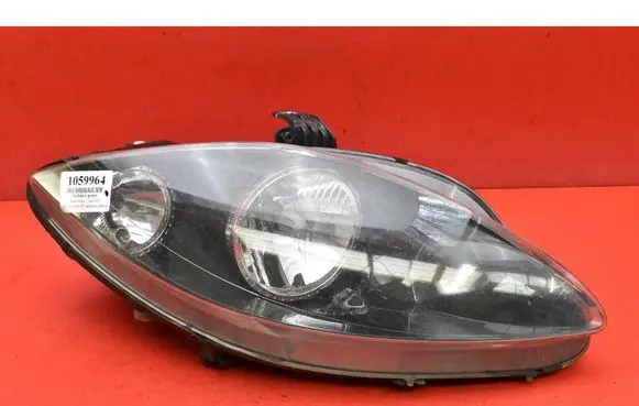 Seat Altea XL Headlight/headlamp 5P1941006A