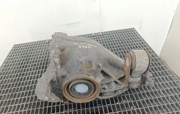 Mercedes-Benz C W204 Rear differential 