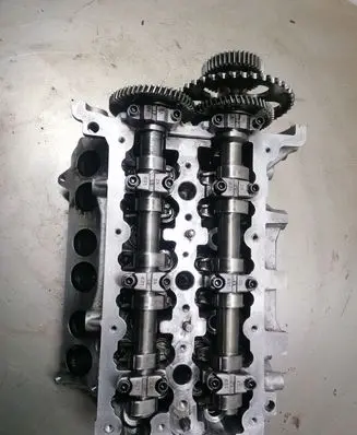 Jeep Grand Cherokee Engine head 90352084F