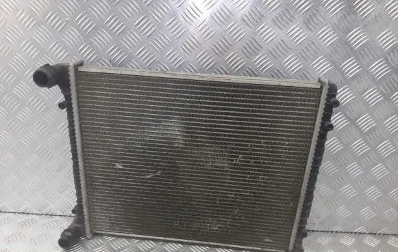 Audi A2 Coolant radiator 8Z0121251