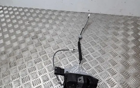 Opel Grandland X Front door lock 16943126