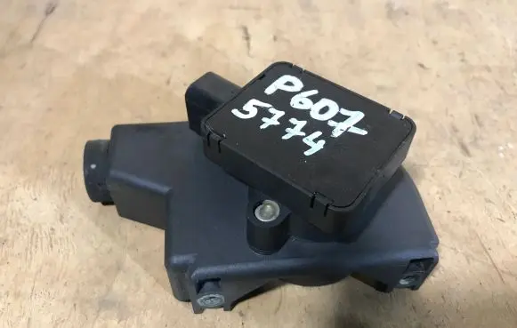 Peugeot 607 Accelerator pedal position sensor 9643365680 445821001002 PPS5