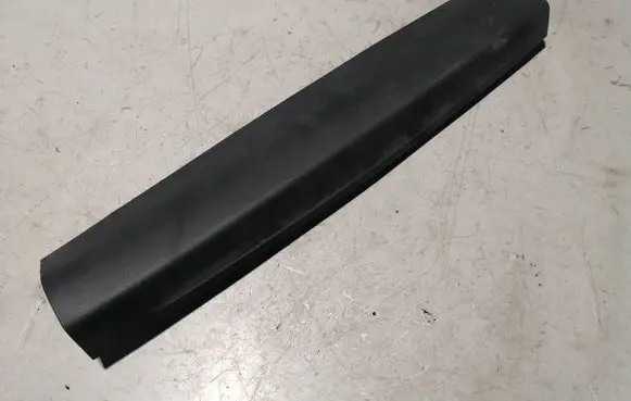 Mitsubishi Outlander Tailgate/trunk upper cover trim 7224A154