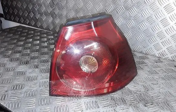 Volkswagen Golf V Rear/tail lights 1k6945096e