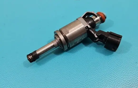 Renault Megane IV Fuel injector H8201438013 IMPRK1414358