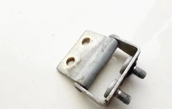 Mazda Premacy Tailgate/trunk/boot hinge