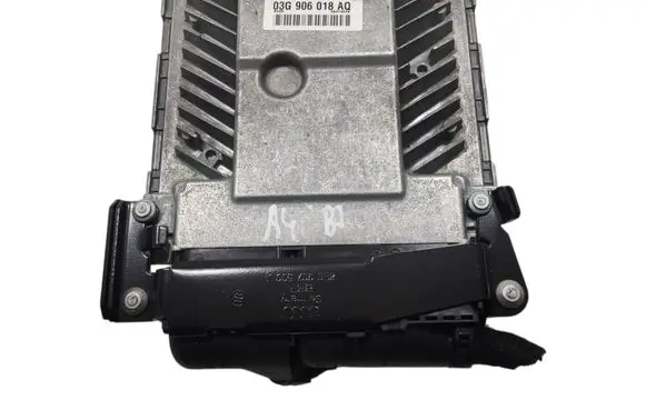 Audi A4 S4 B7 8E 8H Engine control unit/module ECU 03G906018AQ