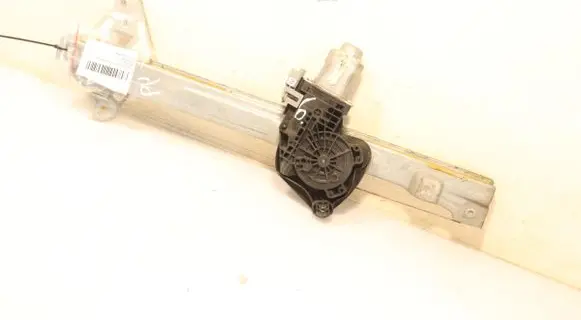 Front window lifting mechanism without motor