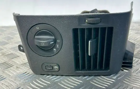 Mercedes-Benz Sprinter W901 W902 W903 W904 Dashboard side air vent grill/cover trim A9068300754 A9065450104