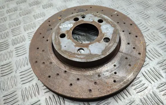 Mercedes-Benz A W176 Front brake disc
