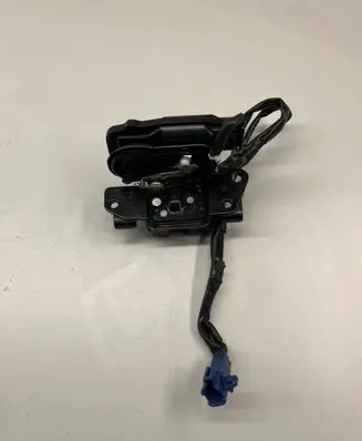 Lexus CT 200H Tailgate/trunk/boot lock/catch/latch