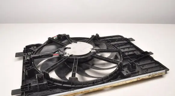 Peugeot Rifter Electric radiator cooling fan 9861012880