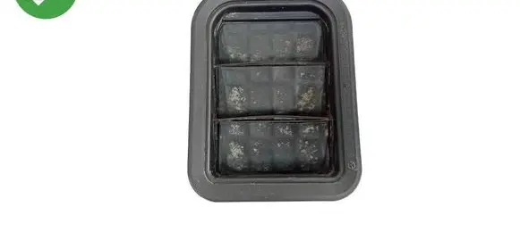 Mercedes-Benz ML W163 Quarter panel pressure vent 1708300042