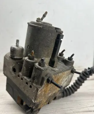 Audi A6 S6 C4 4A ABS Pump 0265214002 BD0614111