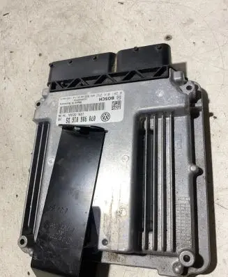 Volkswagen Transporter - Caravelle T5 Engine control unit/module 070906016DS 1039S23744 0281014252