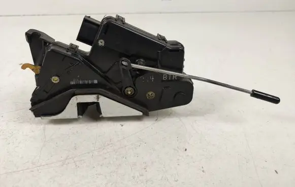 BMW 3 E46 Front door lock BTR214 214BTR