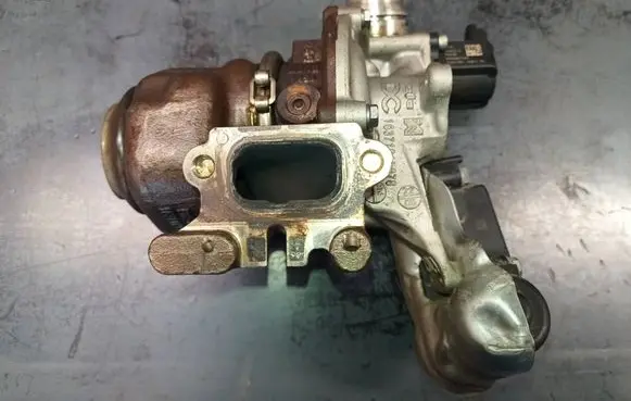 Dacia Sandero III Turbo 16319700063 144108375R 02778RHMLGT5886R