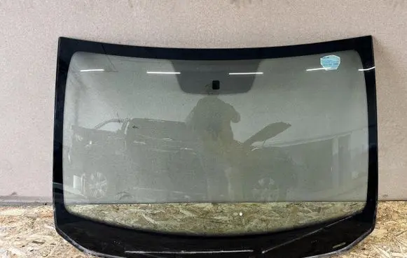 Dacia Duster II Front windscreen/windshield window PU12651